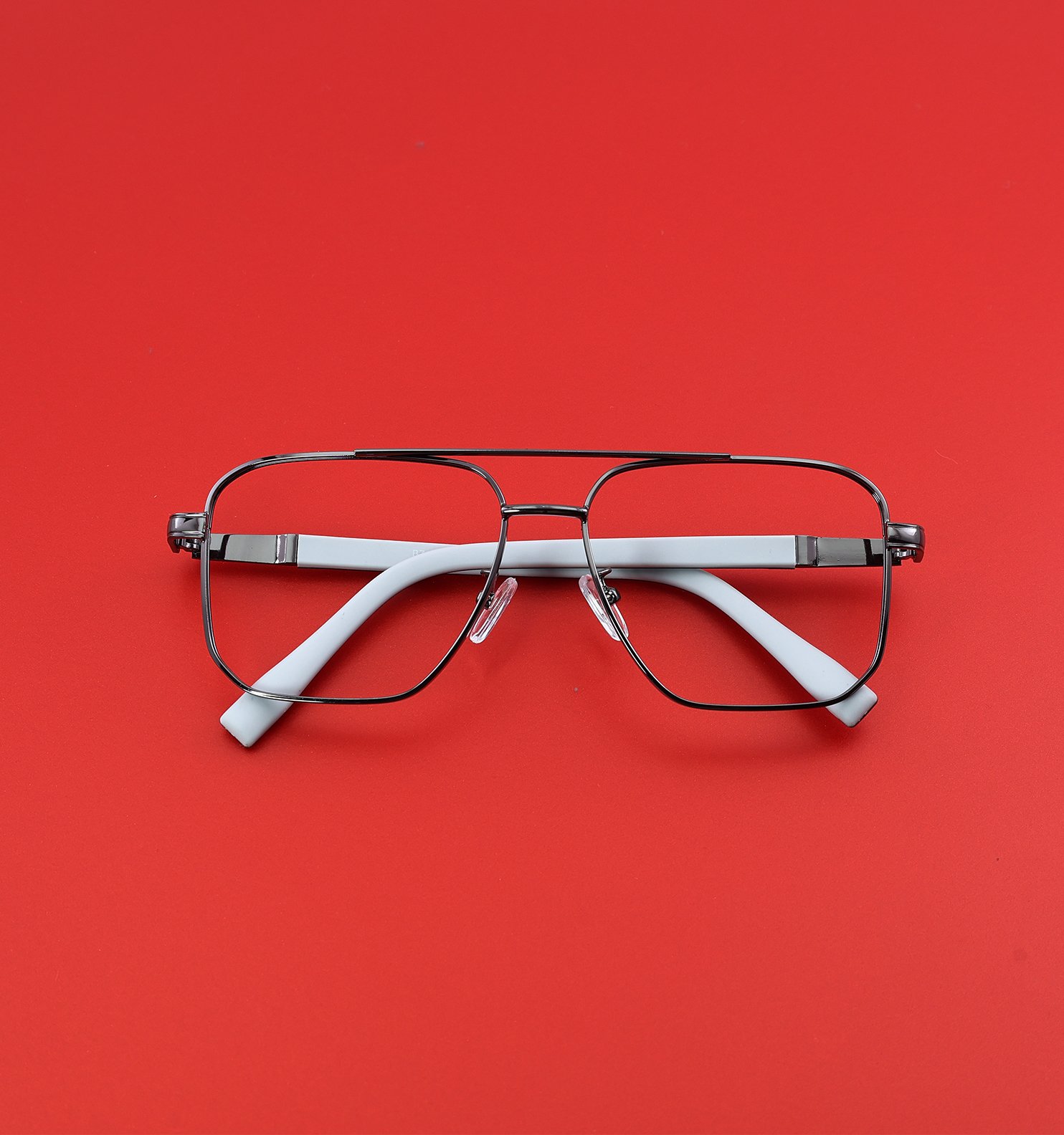 Blue Block Photochromic Metal Rim Eyeglasses – Pre-Fitted Blue Light & Photochromic Lenses (Black, Golden, Gunmetal, Silver)