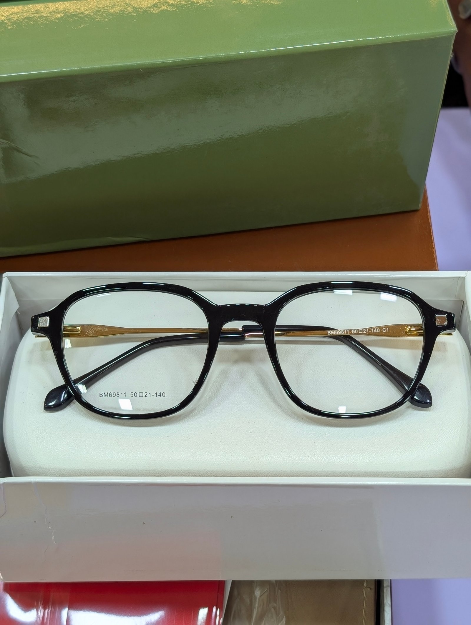 Clip on 019761