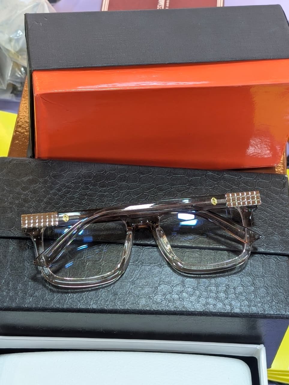 OG 00982