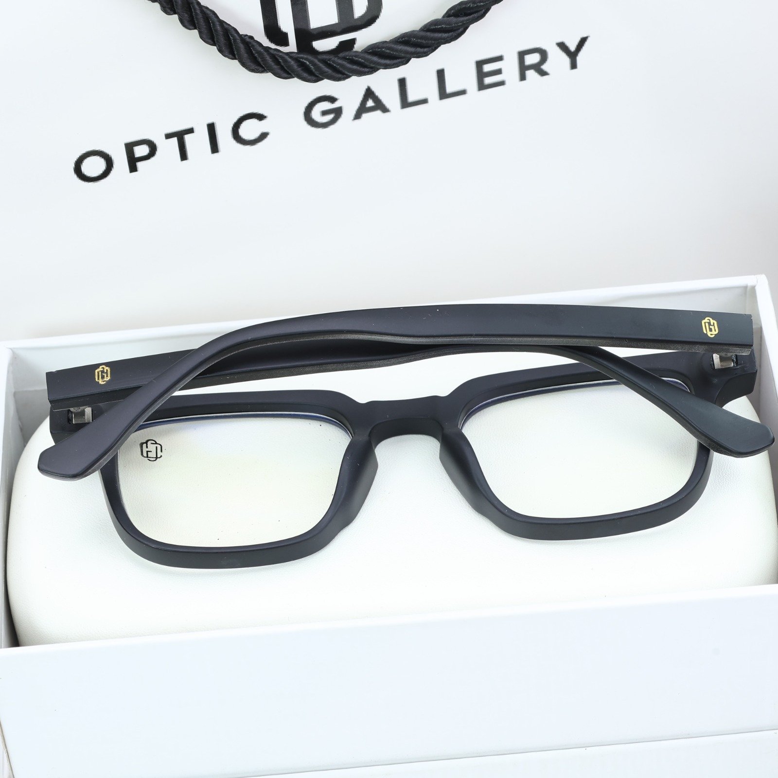 OG 924415