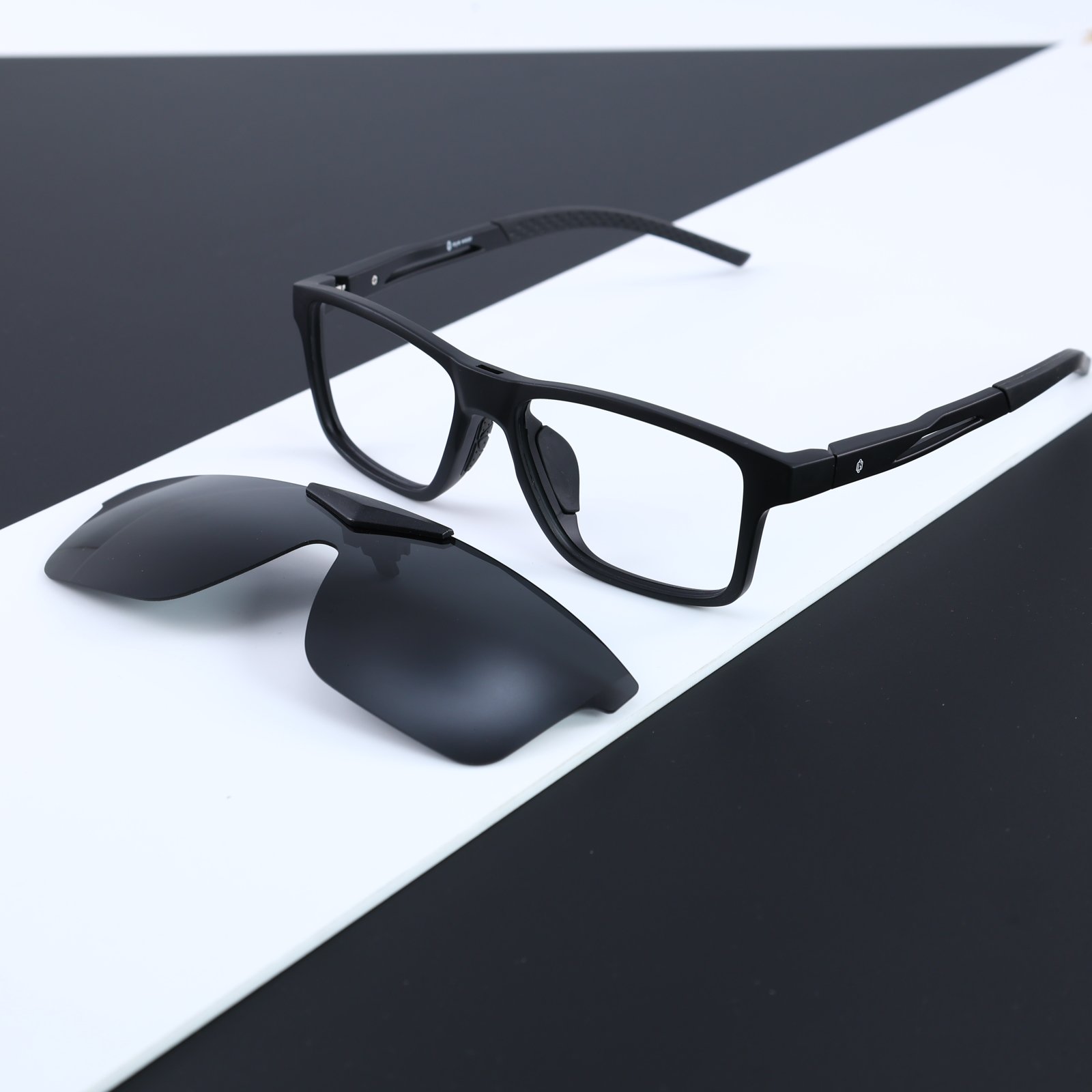 OG Clip Master Sporty Clip-On Eyeglasses with Polarized Lenses | 2-in-1 Sunglasses & Computer Glasses | Best Optical in Nashik