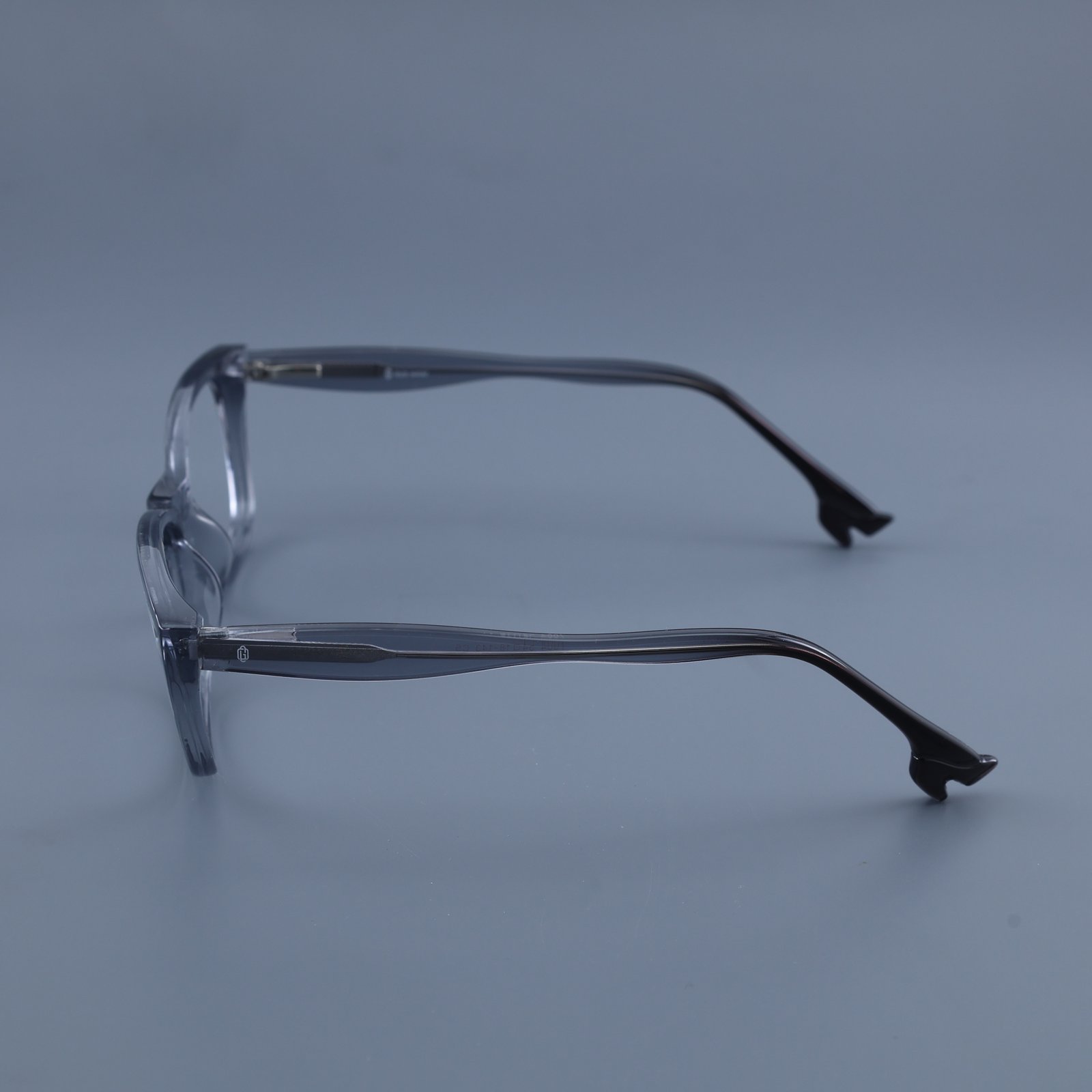 OG Crystal Smoke | Transparent Grey Slim Eyeglasses